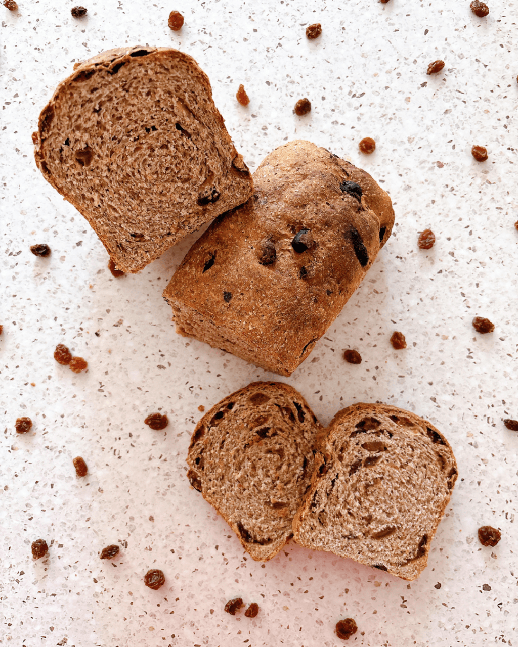 27. volkorenbrood met&nbsp;rozijnen